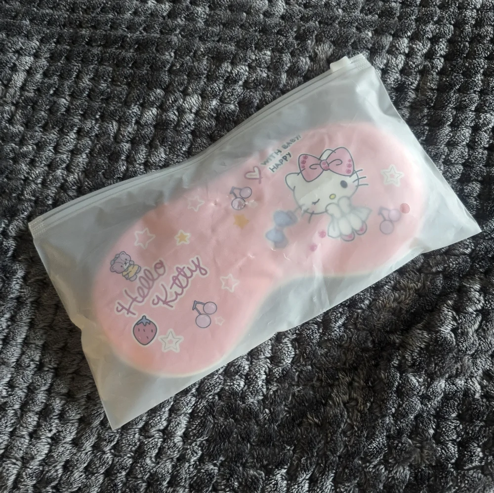 new Hello Kitty Sanrio Pink Sleep Mask Satin Travel Beauty Fashion Care Printed